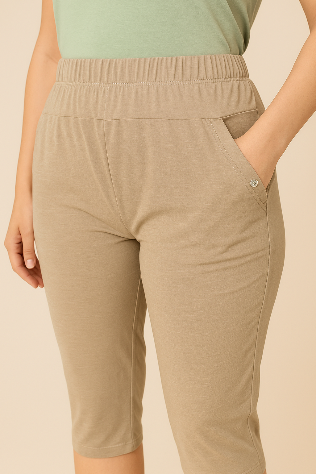 Pantaloni Capri Tinta Unita