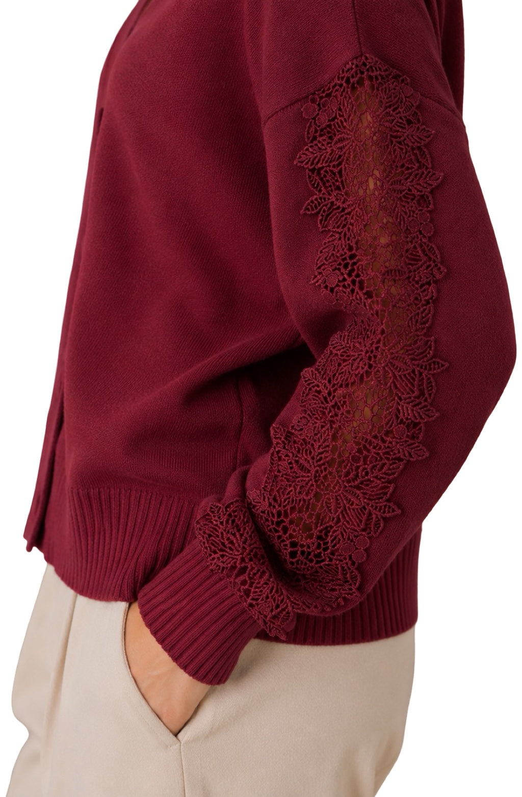 Cardigan Chic Maniche in Pizzo