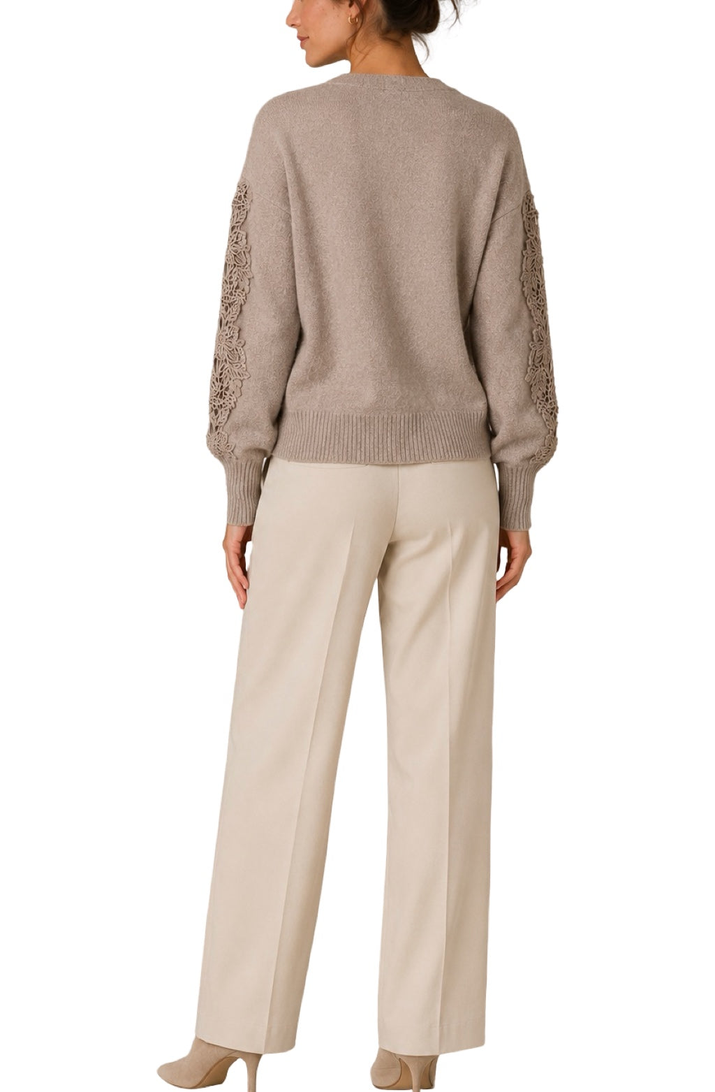 Cardigan Chic Maniche in Pizzo