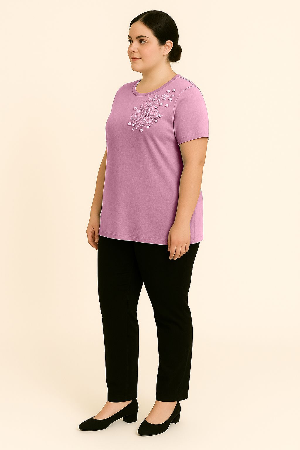 Maglia con perline e fiori
