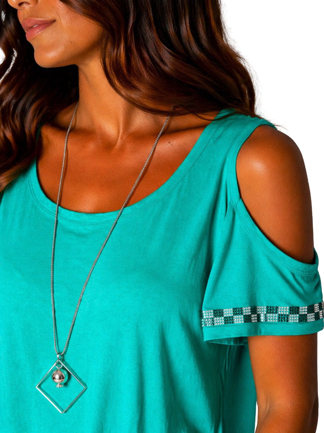 Maglia Spalle Scoperte + Collana