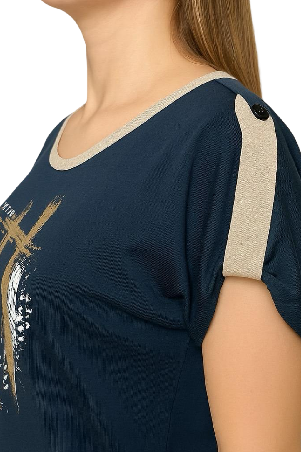 Maglia stampa e dettaglio su spalle