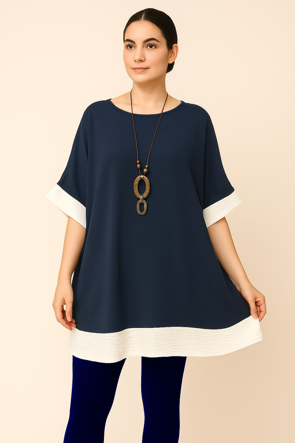 Blusa con Collana OMAGGIO
