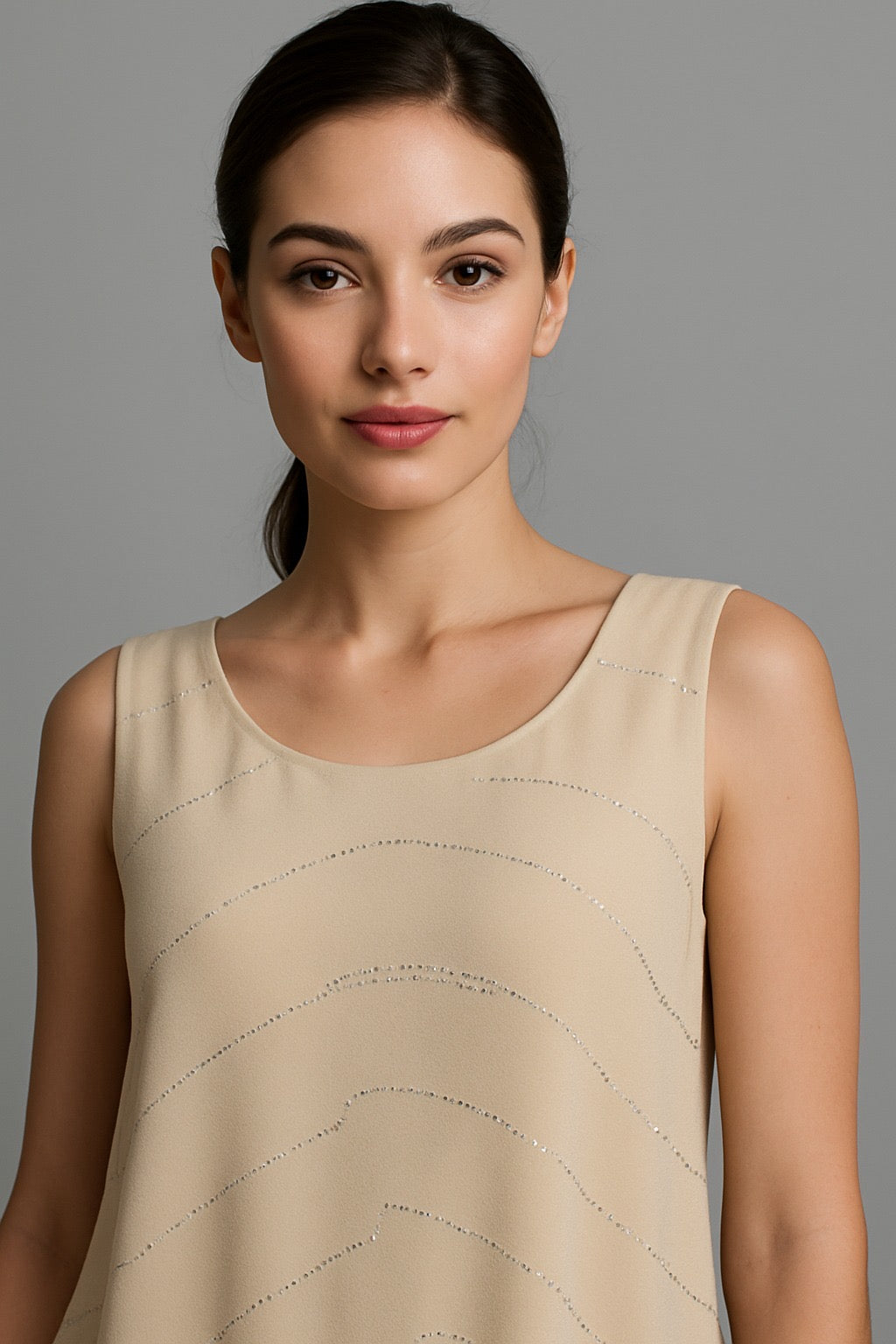 Canotta Elegante con velo