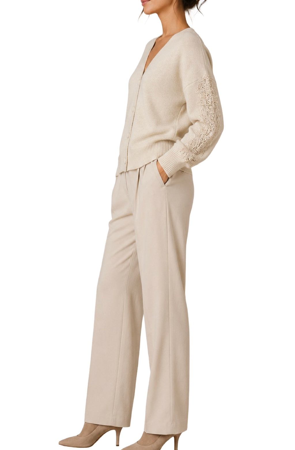 Cardigan Chic Maniche in Pizzo