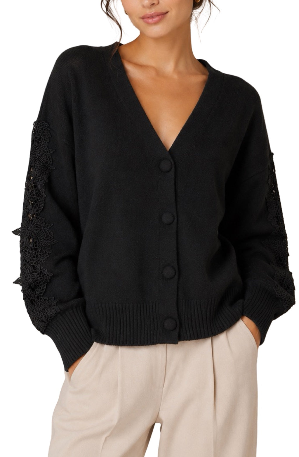 Cardigan Chic Maniche in Pizzo