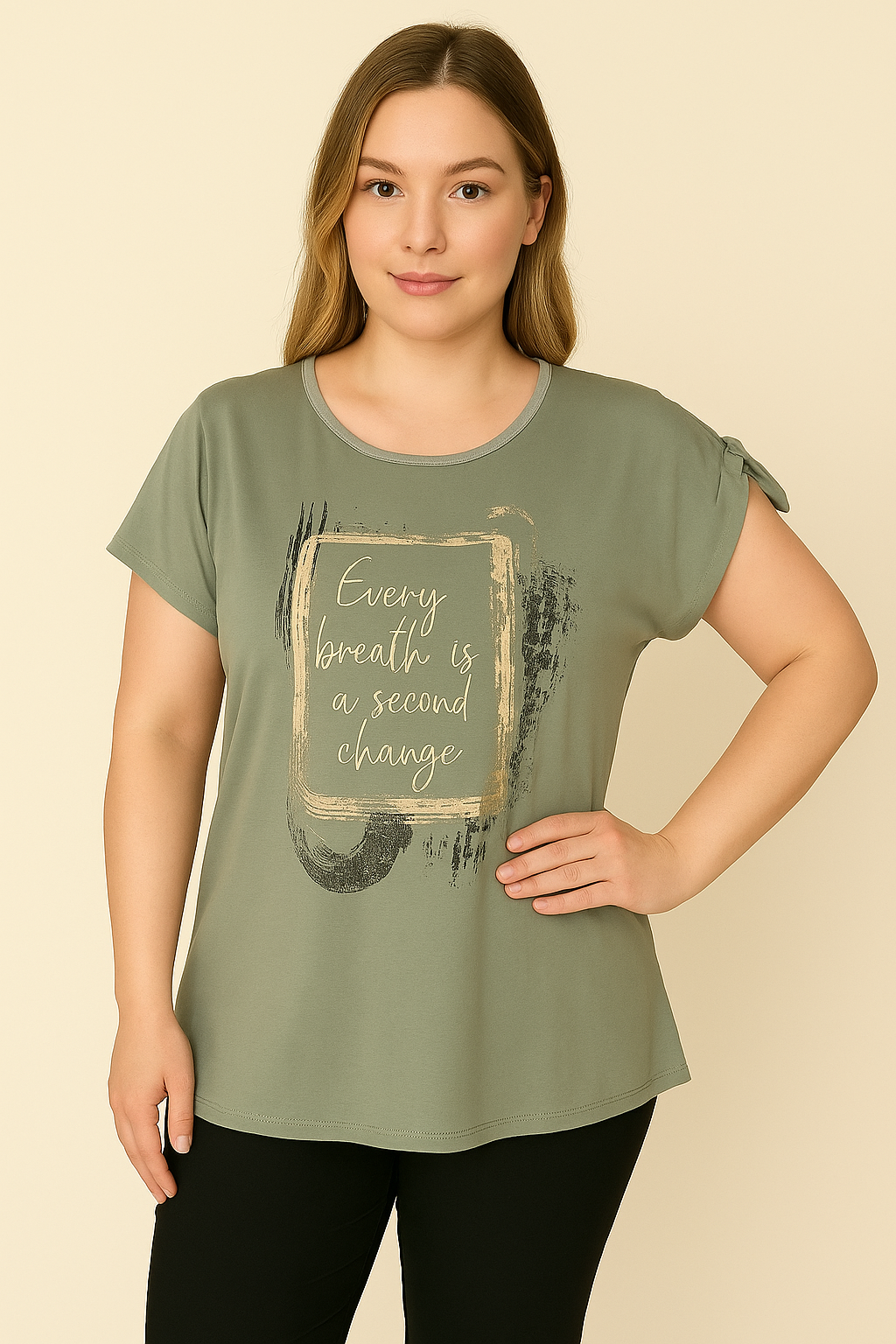Maglia stampa e dettaglio su spalle