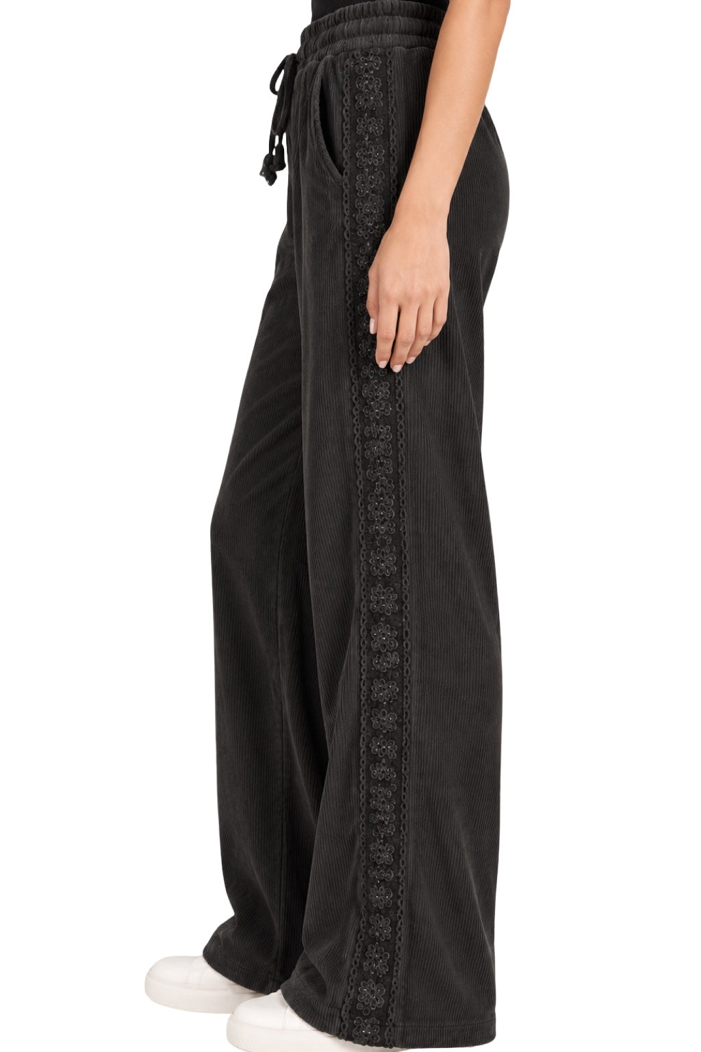 Pantaloni a Coste e Ricamo Laterale